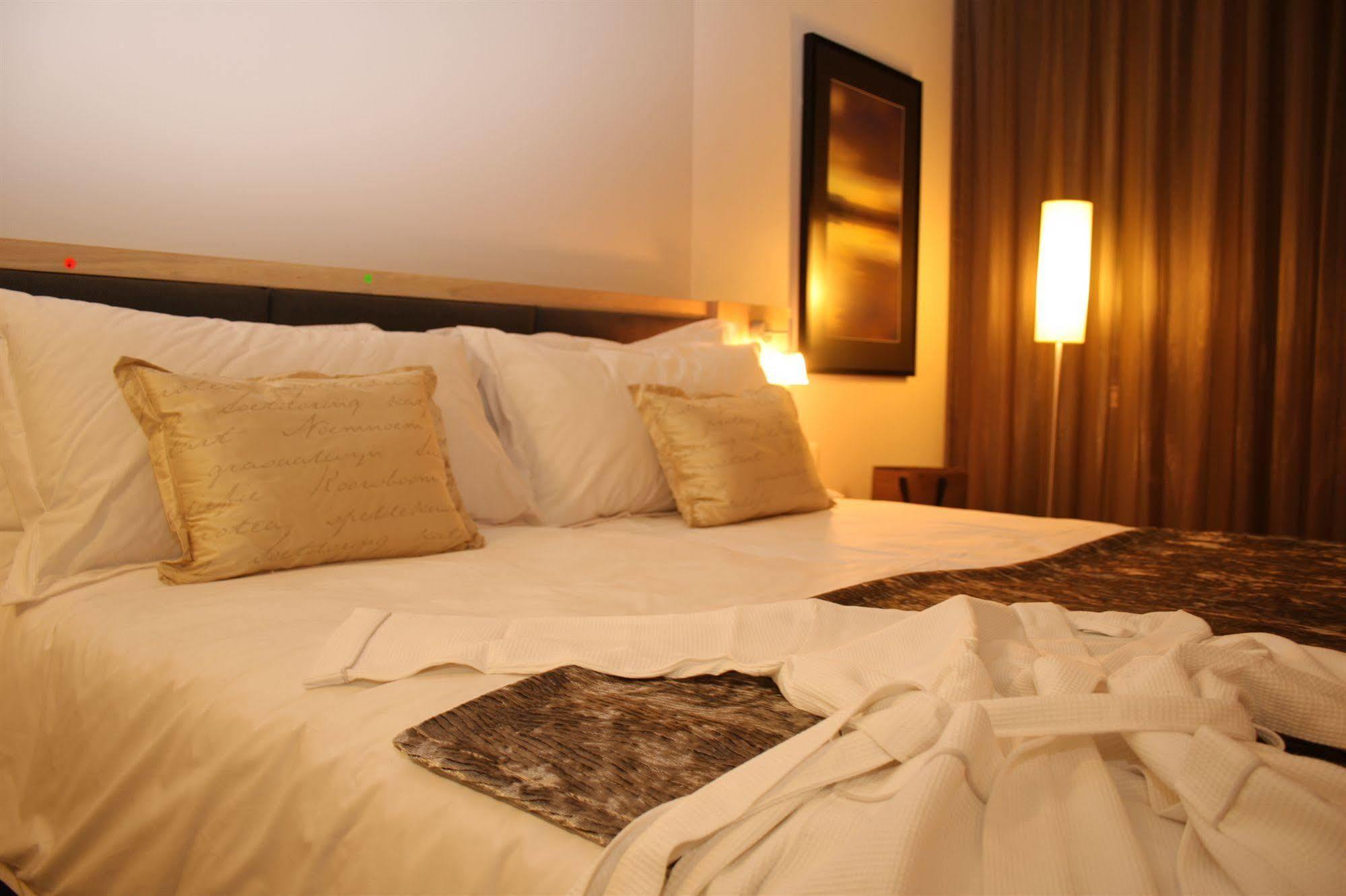 Aha Gateway Hotel Umhlanga Durban Ngoại thất bức ảnh